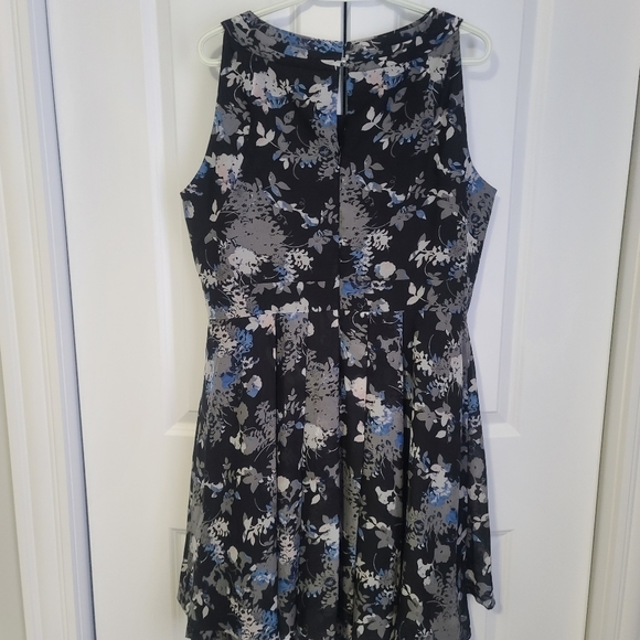 Ricki's Fit & Flare Print Dress 16 - Picture 4 of 5